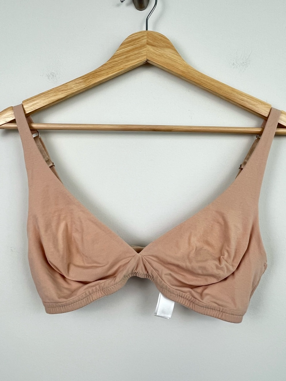 Hanro beige 1387 Cotton Sensation wire free bralette style bra, US 34C.